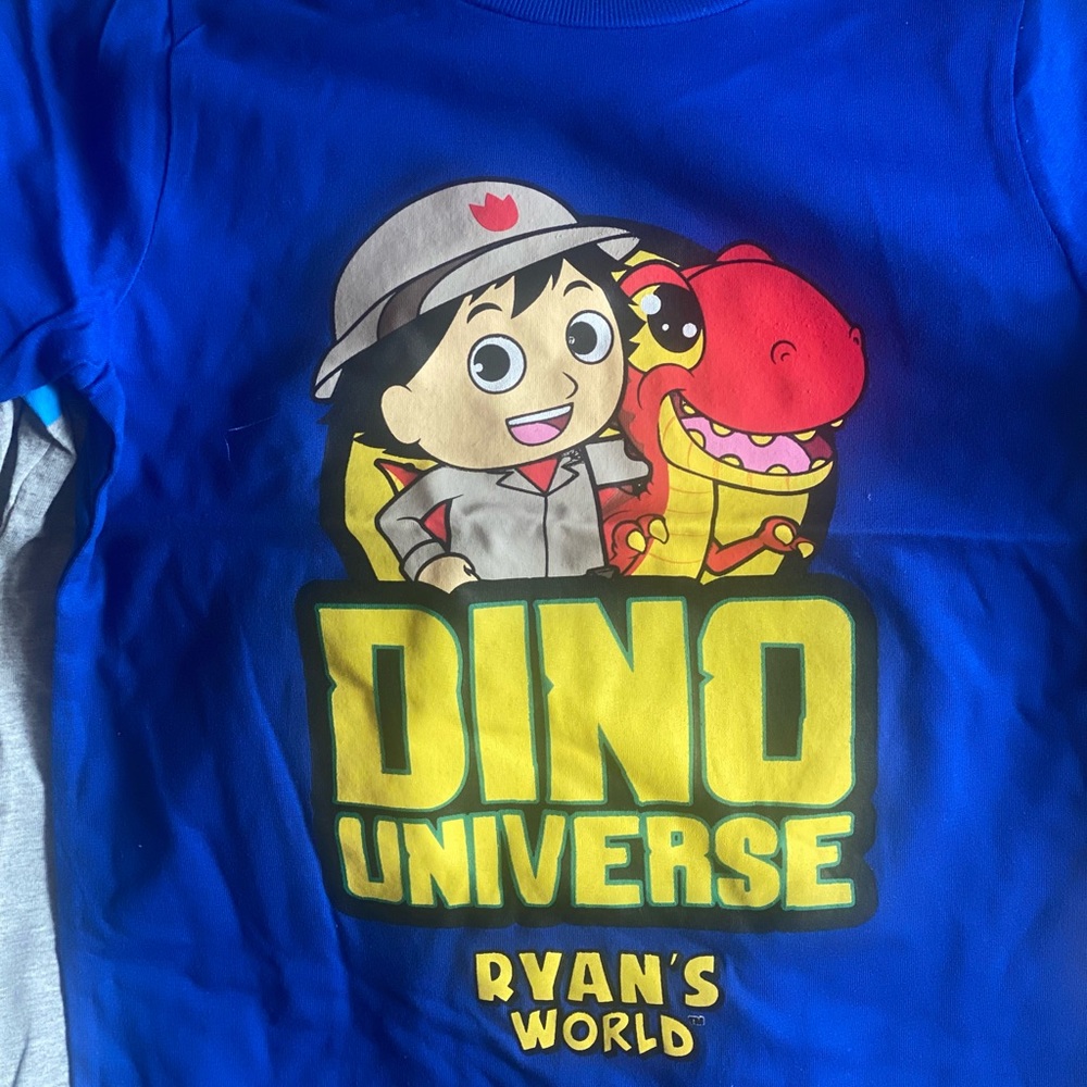 Boys 2 pack Ryan’s world tees